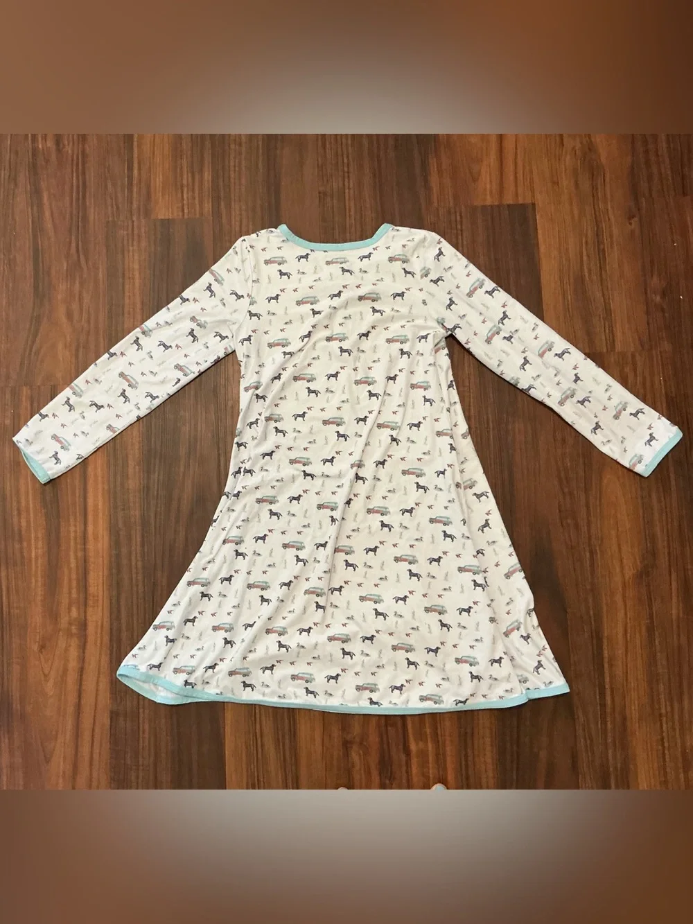 Serendipity smoke neckline decorative